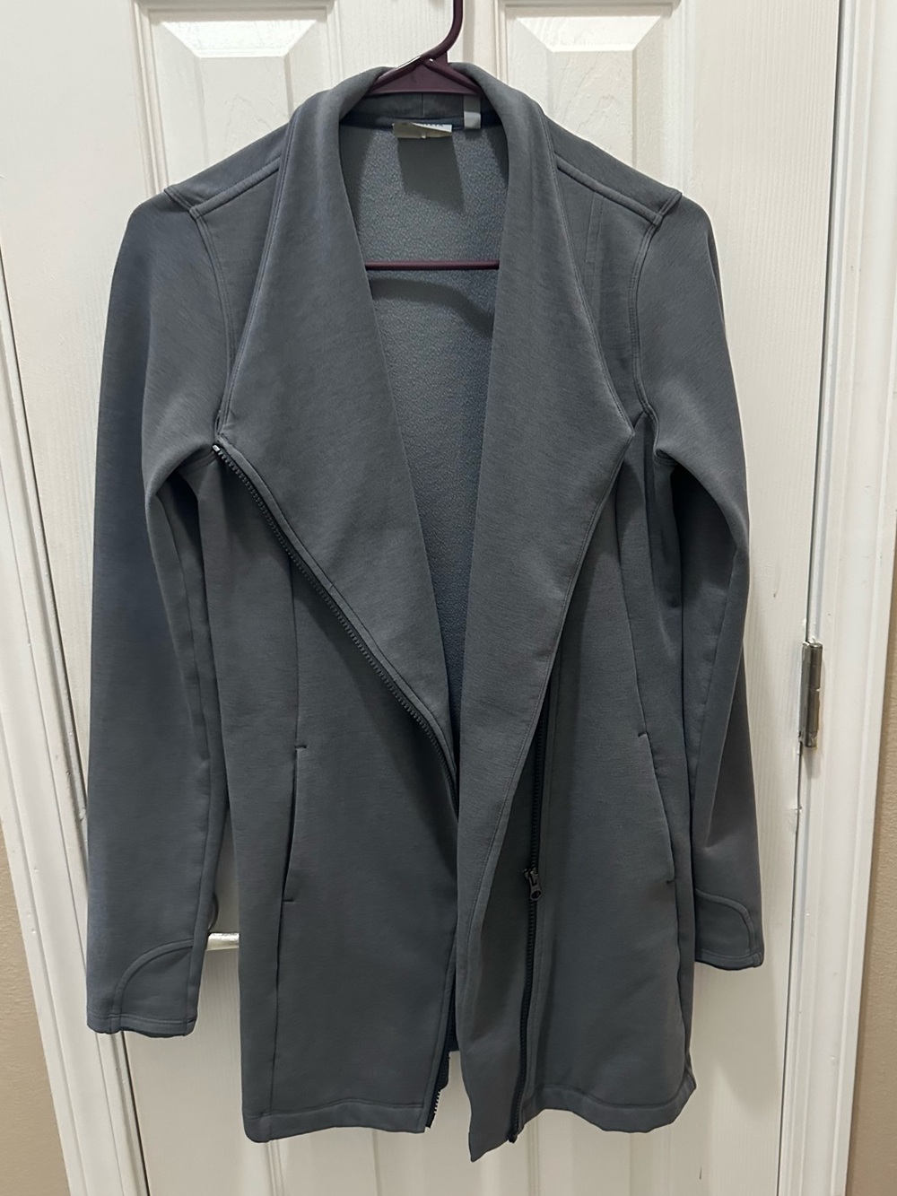 Athleta SoftTech Cya Wool Blend
Grey Jacket Size Small - Picture 2 of 13